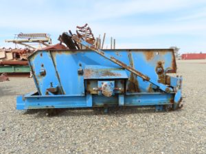 Vibrating Screen - Powerscreen 4’ wide x 6’ long two deck incline vibrating screen